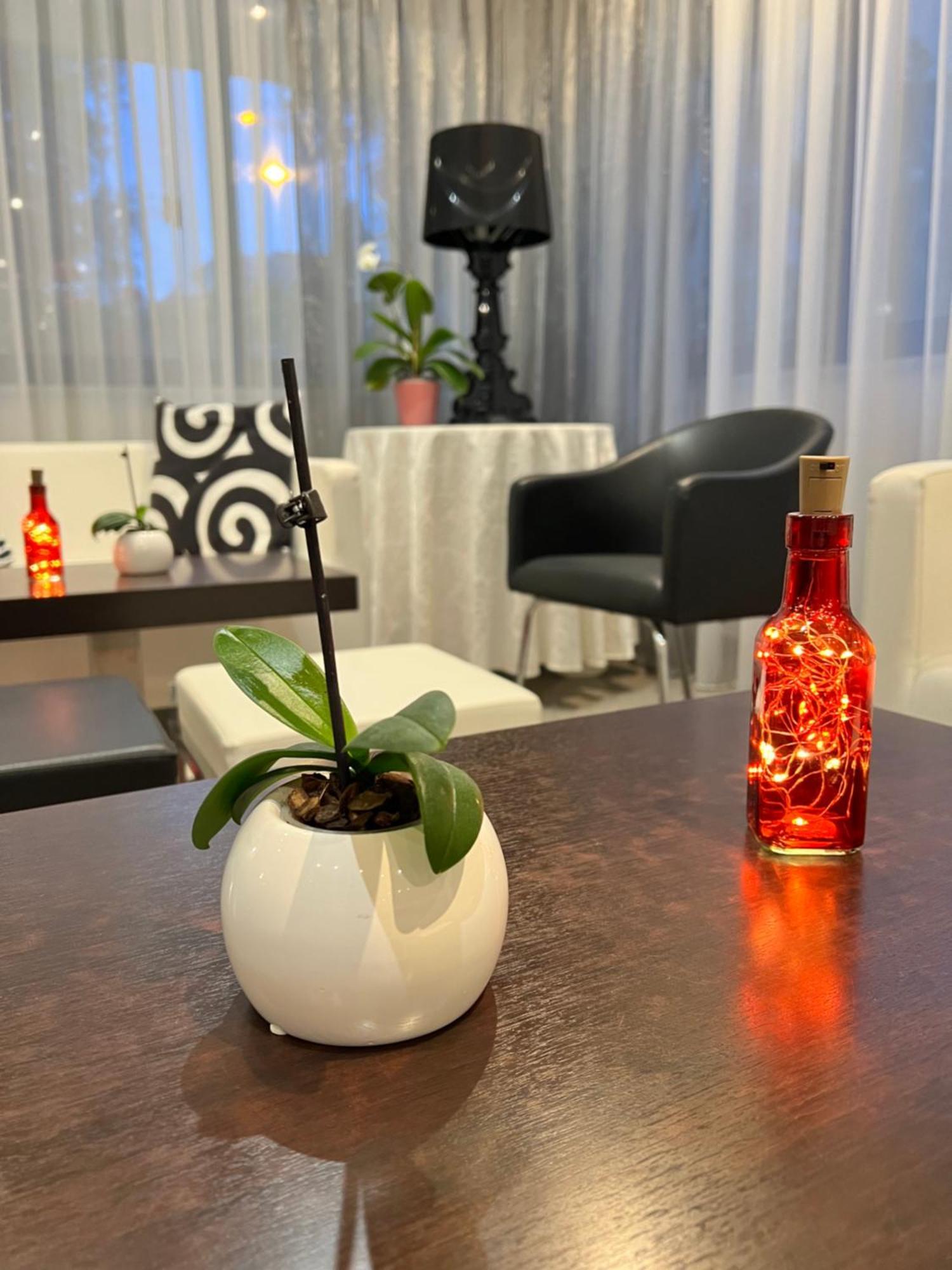 Hotel Betty Римини Экстерьер фото
